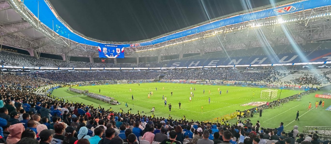 华为X久事体育中心公司：打造世界一流智慧场馆，上海体育场实现智能化转身-1